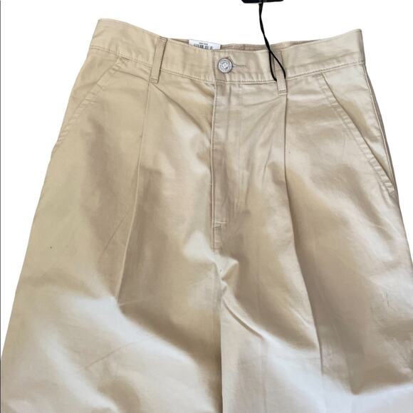 NWT Levi’s Super high rise loose khaki pleated wide leg pants size 26x30 - Picture 2 of 10